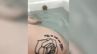 TisssTheSeasonn From Stripchat Hot Porn Video  - topless-mixed, shaven, middle-priced-privates-mixed, small-audience, girls
