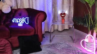 Watch GoldenAmber From Stripchat Top Porn Video Leak - facesitting, petite-white, romanian, big-tits-handjob, fisting-white