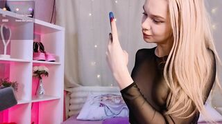 Viena_dias From Stripchat HD Porn Video  - facesitting, moderately-priced-cam2cam, striptease, couples, rimming