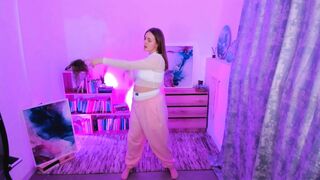 KellyPoter From Stripchat New Porn Video Record - foot-fetish, camel-toe, hd, doggy-style, big-tits-teens