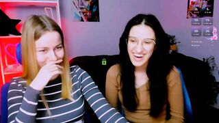 Watch scarlet_mooore From Stripchat HD Porn Video  - shaven, cock-rating, brunettes, brunettes-petite, topless-white