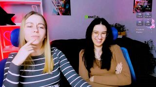 Watch scarlet_mooore From Stripchat HD Porn Video  - shaven, cock-rating, brunettes, brunettes-petite, topless-white