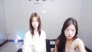 Watch Prettybaby520 From Stripchat Best Porn Video  - girls, lesbians, flashing, fingering-asian, couples