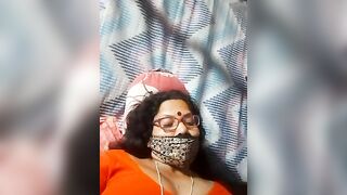 sexe983616 From Stripchat Hot Porn Video Record - mobile-milfs, couples, oil-show, black-hair, fingering-indian