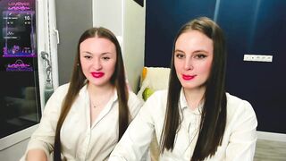 innocent_lola From Stripchat New Porn Video Leak - brunettes, topless, tattoos-white, spanking, fingering-white
