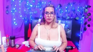hazel_34 From Stripchat Private Porn Video Leak - striptease-latin, couples, spanking, squirt, oil-show