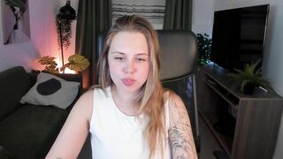 MiaRidd From Stripchat Hot Porn Video  - cock-rating, medium, cheap-privates, orgasm, small-audience