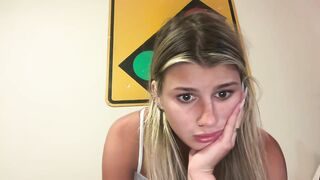 Watch leaholeary02 Hot Porn Leak Video [Chaturbate] - lush, skirt, paypigs, cowgirl