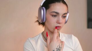 Watch mystica_ From Stripchat Free Porn Video  - middle-priced-privates, foot-fetish-teens, girls, white, brunettes
