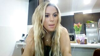 skyelynnxo Top Porn Video [Chaturbate] - new, 18, skinny, teen, bigboobs