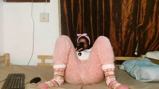 KinkyP696 From Stripchat Private Porn Video Record - striptease-ebony, swallow, heels, curvy, cheapest-privates-ebony