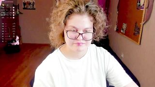 Sashy_Way From Stripchat Free Porn Video Leak - girls, camel-toe, kissing, russian-young, hairy