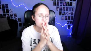 mona_cloud From Stripchat HD Porn Video Leak - twerk, small-audience, striptease, white, brunettes-teens