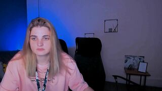 barbara_crazy From Stripchat Free Porn Video Record - foot-fetish, small-audience, new-petite, new-middle-priced-privates, couples