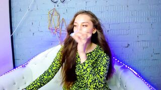 Downlanding_me Webcam Porn Video Record [Stripchat]: angel, messy, hugepussy, gaming, ginger