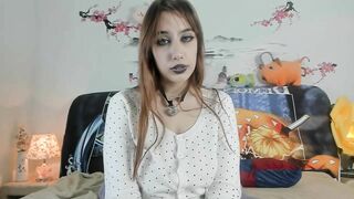 AliceMayer Webcam Porn Video Record [Stripchat]: chatting, nipples, madure, hugetits
