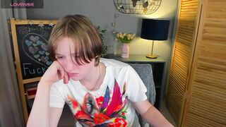 ayakskalermonss From Stripchat Private Porn Video Leak - small-tits-teens, topless, fingering-teens, tomboy, small-tits