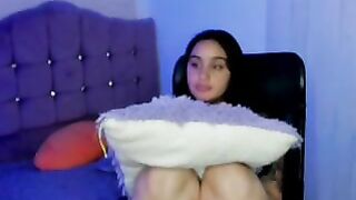 Caroline_rodriguez_9 From Stripchat New Porn Video Record - girls, new, small-audience, big-ass, new-young