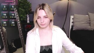 LisaBenner From Stripchat Hot Porn Video Leak - handjob, blondes-young, piercings, yoga, girls
