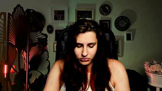 NiaghtaNiter From Stripchat New Porn Video  - brunettes-teens, recordable-publics, white, foot-fetish-teens, foot-fetish