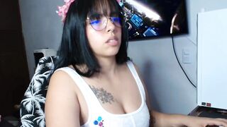BellaJhones From Stripchat Hot Porn Video  - shaven, curvy-young, dildo-or-vibrator-deepthroat, latin-masturbation, small-audience