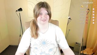 Vivian_cutie From Stripchat Hot Porn Video  - girls, dildo-or-vibrator-young, cheap-privates, big-ass-young, recordable-privates