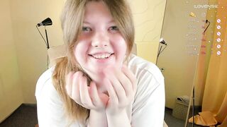 Vivian_cutie From Stripchat Hot Porn Video  - girls, dildo-or-vibrator-young, cheap-privates, big-ass-young, recordable-privates