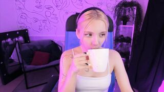 AuroraWrenfield From Stripchat Private Porn Video Leak - upskirt, cheap-privates-teens, hd, cosplay, big-ass