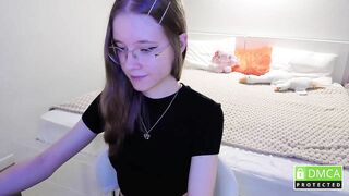 lowress Top Porn Video [Chaturbate] - glasses, new, 18, cute, pvt