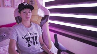Watch tommy_blue From Stripchat Free Porn Video  - latin, orgasm, spanking, colombian-petite, tomboy