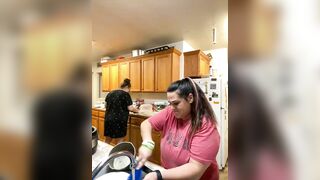 Watch sneakylinky420 From Stripchat New Porn Video Leak - twerk, american, curvy, topless-white, old-young