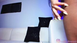 mollyrivera Top Porn Video [Chaturbate] - ebony, latina, fuckmachine, milk, bigboobs