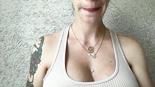 Liza_Rosa Webcam Porn Video Record [Stripchat]: nails, tip, shorthair, tease