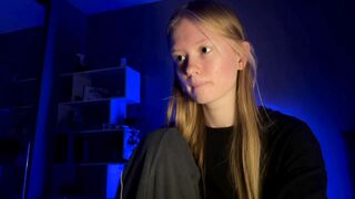mittietonge New Porn Video [Chaturbate] - new, student, 18, blonde, teen