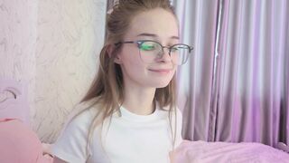 Watch vialeta_baby New Porn Video [Chaturbate] - shy, smalltits, 18, lovense, skinny