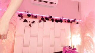 daphne_and_roger Hot Porn Video [Chaturbate] - fuckmachine, young, 18, cum, bigcock thumbnail