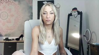 SexxyLiviaa Webcam Porn Video Record [Stripchat] - mature, moan, 69, suckcock