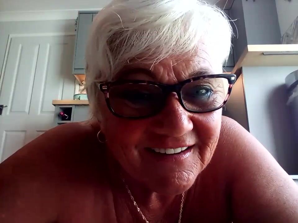 Suesinner Webcam Porn Video Record [Stripchat] - 69, nylon, heels, relax, oilshow
