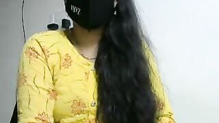 Roshani- Webcam Porn Video Record [Stripchat] - saliva, yoga, model, foot