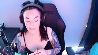 MLFMommy Webcam Porn Video Record [Stripchat] - squirty, suckcock, naturaltits, sweet