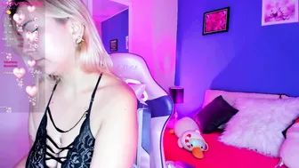 Love_Maya25 Webcam Porn Video Record [Stripchat]: shavedpussy ...