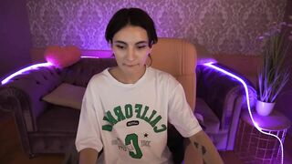 MeHollyMolly Webcam Porn Video Record [Stripchat] - australia, splits, hairypussy, gaming, goth