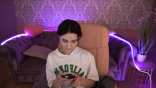 MeHollyMolly Webcam Porn Video Record [Stripchat] - australia, splits, hairypussy, gaming, goth