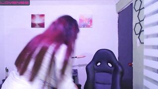 MiiaaJoness Webcam Porn Video Record [Stripchat] - muscles, hush, daddysgirl, topless, pawg