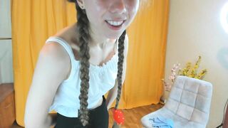 MildredHall Webcam Porn Video Record [Stripchat]: fit, blond, horny, twerking