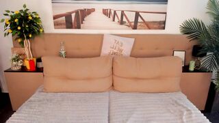 Holly_Chris Webcam Porn Video Record [Stripchat]: smallass, love, sloppy, jeans