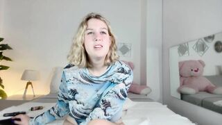SwipeRightCharlie Webcam Porn Video Record [Stripchat] - girls, spanking, blondes, romantic, striptease