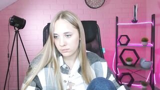 MiaMiler Webcam Porn Video Record [Stripchat] - cheap-privates-white, brunettes-teens, big-ass, doggy-style, best