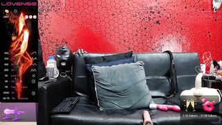 IvannaaKozlov Webcam Porn Video Record [Stripchat] - fingering-young, foot-fetish, humiliation, trimmed, sex-toys