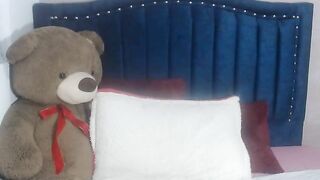 criistalx Webcam Porn Video Record [Stripchat] - facial, 69-position, shaven, topless-latin, big-ass